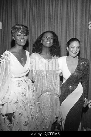 Dionne Warwick, Thelma Houston and Carol Connors Circa 1980's Credit ...