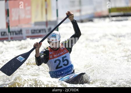 Prague, Czech Republic, June 11, 2022, Haneda Takuya competes at World Cup semifinal in Wild Water Canoe Slalom on June 12, 2022 in Prague, Czech Republic, Credit: Martin Hladik/AFLO/Alamy Live News Stock Photo