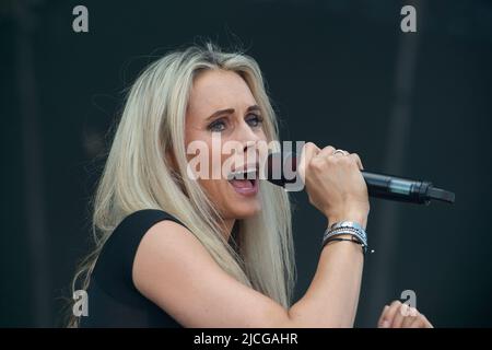 Oberhausen, Deutschland. 11th June, 2022. JENICE, singer, pop singer ...