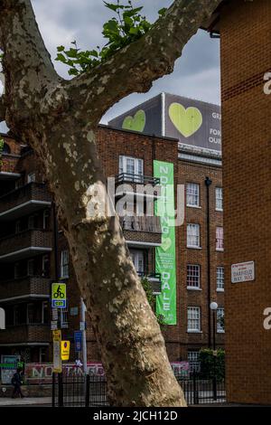 London, UK. 13th June, 2022. 'Still no Justice' despite the approach of the fifth anniversary of the Grenfell Tower disaster. Locals remain upset and frustrated that no-one has been called to account for the tragedy. Credit: Guy Bell/Alamy Live News Stock Photo