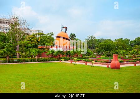 Lord Shiva hindu temple in the Subhash Udhyan public park in the centre of Ajmer city in Rajasthan state of India Stock Photo