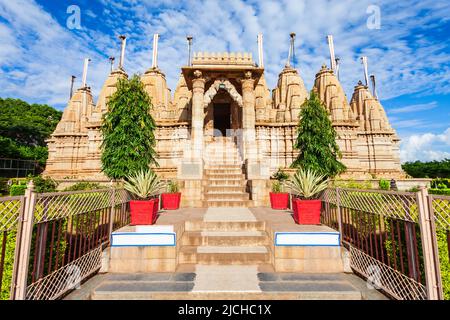 Jain Swethamber or Satbis Deori Temple in Chittor Fort in Chittorgarh city, Rajasthan state of India Stock Photo