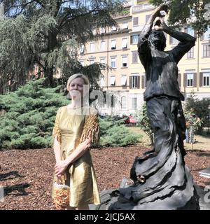 Milan, Italy. 13th June, 2022. Milan, Italy Inauguration of sculpture for Margherita Hack entitled 'Physical look' in Largo Richini State University with the artist Daniela Olivieri, aka Sissi Deloitte Foundation in collaboration with Casa degli Artisti and with the support of the Municipality of Milan the sculpture for Margherita Hack, institutions participate. In the photo: the artist Daniela Olivieri, aka Sissi Credit: Independent Photo Agency/Alamy Live News Stock Photo