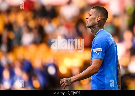 Foto LaPresse - Fabio Ferrari11 Giugno 2022 Wolverhampton, Regno Unito Sport Calcio Inghilterra vs Italia - Uefa Nations League - Gruppo C Giornata 3/6 - Stadio Molineux. Nella foto:Gianluca Scamacca (Italy)   Photo LaPresse - Fabio Ferrari June, 11 2022 Wolverhampton, United Kingdom sport soccer England vs Italy - Uefa Nations League - Group C  3/6 - Molineux Stadium. In the pic:Gianluca Scamacca (Italy) Stock Photo