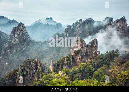 view from Refreshing terrace in Huangshan mountain, known as Yellow mountain, Anhui, China. Stock Photo