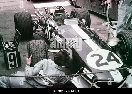 Dan Gurney Anglo American Eagle F1 car 1966 Stock Photo - Alamy