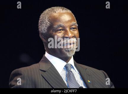 ARCHIVE PHOTO: Thabo MBEKI celebrates his 80th birthday on June 17th, 2022, Thabo MBEKI, RSA, President of South Africa, politician, portrait, portrait, presentation for the Soccer World Cup 2010 in South Africa/Africa on July 7th, 2006 in the Tempodrom in Berlin; Soccer World Cup 2006 FIFA World Cup 2006, from 09.06. - 09.07.2006 in Germany Stock Photo