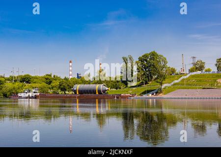 Moscow, Russia - June 08, 2022: panton with large plastic tank. High quality photo Stock Photo