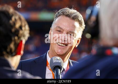 ROTTERDAM - Louis van Gaal during the UEFA Nations League match between the Netherlands and Wales at Feyenoord stadium on June 14, 2022 in Rotterdam, Netherlands. ANP PIETER STAM DE YOUNG Stock Photo