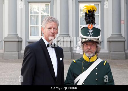 Belgian Minister of defense Pieter De Crem (CD&V) and an officer of the 5th Light Dragoons at the Duchess of Richmond's ball in Brussels, Belgium Stock Photo