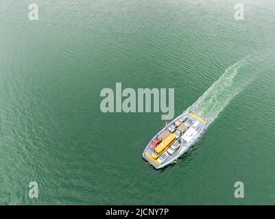 Aerial view of  the Shelter Island South Ferry transporting vehicles Stock Photo