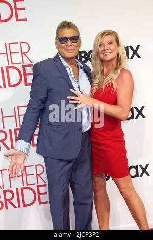 MIAMI, FL - JUNE 14: Steven Bauer (L) and guest attend the 'Father Of The Bride' Miami Premiere at the Tower Theater on June 14, 2022 in Miami, Florida.  (Photo by Alberto E. Tamargo/Sipa USA) Stock Photo