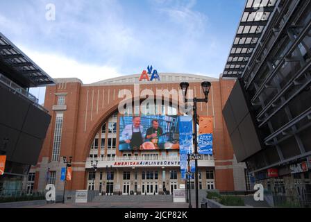 American Airlines Arena - Home of the Dallas Mavericks and Dallas Stars -  DALLAS, UNITED STATES - OCTOBER 30, 2022 Stock Photo - Alamy