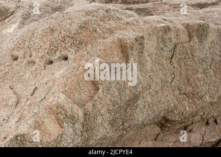 Ancient granite quarry workings in Aswan, Upper Egypt Stock Photo