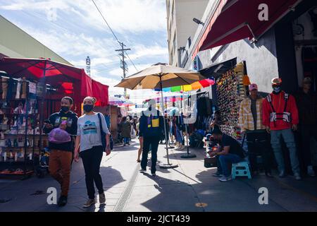Santee Alley, downtown Los Angeles, California, USA Stock Photo - Alamy