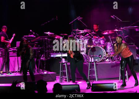 SWV performing live at the Dell Music Center Concert Series in Philadelphia Featuring: Sisters With Voices (SWV) Where: Philadelphia, Pennsylvania, United States When: 05 Aug 2021 Credit: W.Wade/WENN Stock Photo