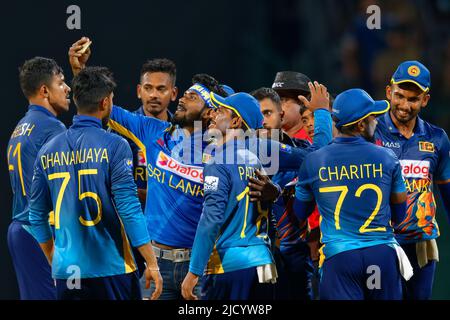 Kandy, Sri Lanka. 16th June 2022. A Sri Lankan fan takes a selfie with Sri Lankan team members at the end of the 2nd ODI cricket match between Sri Lanka vs Australia at the Pallekele International Cricket Stadium in Kandy on 16th June, 2022. Viraj Kothalwala/Alamy Live News Stock Photo