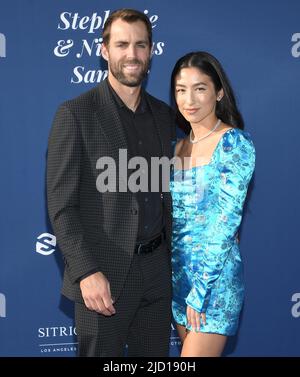 MLB player Chris Taylor of the L.A. Dodgers and Mary Keller attend  Nachrichtenfoto - Getty Images