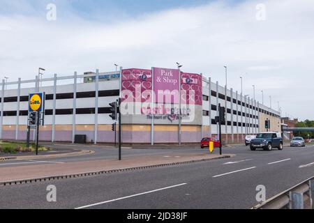 Stockton on Tees, UK. 17th June 2022. Stockton Council are planning on knocking down half their High Street, including the Castlegate Centre and Swallow Hotel and replacing it with a Riverside park to open up the riverside area for leisure and recreation. David Dixon/Alamy Stock Photo