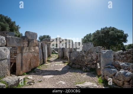 The talayotic settlement of Alaior and Taveta des Tudons are one of the most spectacular sites in Menorca Stock Photo