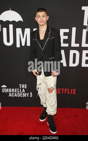 West Hollywood, California, USA. 17th June, 2022. Javon Walton, the Netflix Premiere of The Umbrella Academy Season 3 held at The London West Hollywood in Hollywood. Credit: AdMedia/Newscom/Alamy Live News