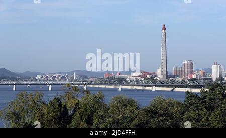 Sep 17, 2018-Pyeongyang, North Korea-A General view of Pyeongyang downtown scene. South Korean President Moon Jae-in's historic three-day visit to North Korea will begin with an official welcome ceremony at Pyongyang Sunan International Airport on Tuesday morning, which will likely be attended by North Korean leader Kim Jong-un, officials said Monday. Stock Photo