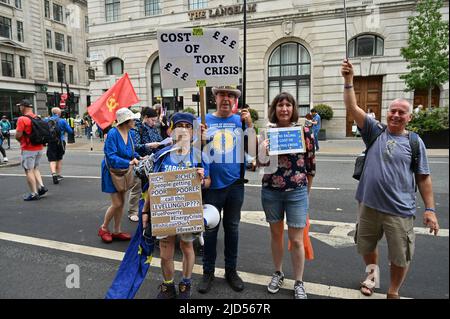 London, UK. 18th June, 2022. Thousands protest against the cost of living crisis and this criminal, corrupt regime. Anarchists, pay rise, racism and desportation to Rwanda. - London, UK. - 18 June 2022. Credit: See Li/Picture Capital/Alamy Live News Stock Photo