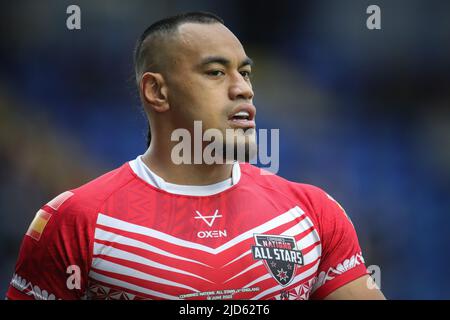 Warrington, UK. 18th June, 2022. Mahe Fonua #5 of Combined Nations All Stars during the game in Warrington, United Kingdom on 6/18/2022. (Photo by James Heaton/News Images/Sipa USA) Credit: Sipa USA/Alamy Live News Stock Photo