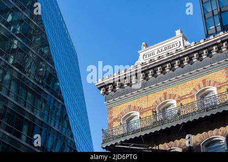 The Albert public house, Victoria Street, Westminster, London, England, UK