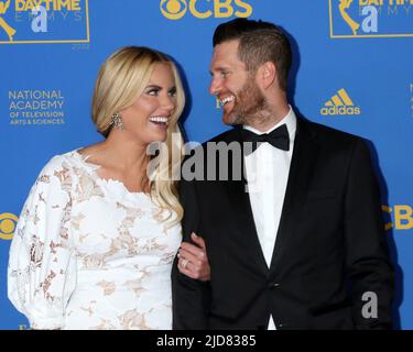 June 18, 2022, Pasadena, CA, USA: LOS ANGELES - MAY 18:  Shae McGee, Syd McGee at the 49th Daytime Emmys - Creative Arts and Lifestyle Ceremony at Pasadena Convention Center on May 18, 2022 in Pasadena, CA (Credit Image: © Kay Blake/ZUMA Press Wire) Stock Photo