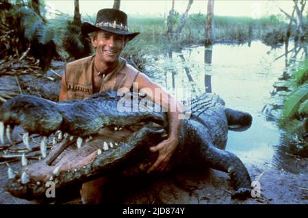 PAUL HOGAN, CROCODILE DUNDEE, 1986, Stock Photo