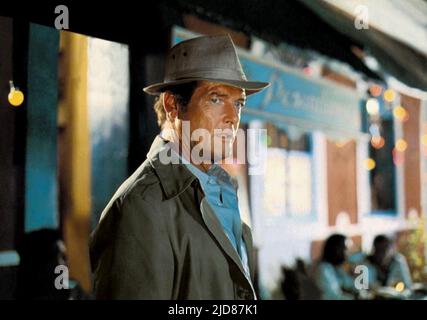 ROGER MOORE, THE SEA WOLVES: THE LAST CHARGE OF THE CALCUTTA LIGHT HORSE, 1980, Stock Photo