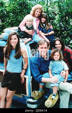GALLAGHER,HICKS,MITCHELL,BIEL,COLLINS,ROSMAN,WATSON, 7TH HEAVEN, 1996 Stock Photo