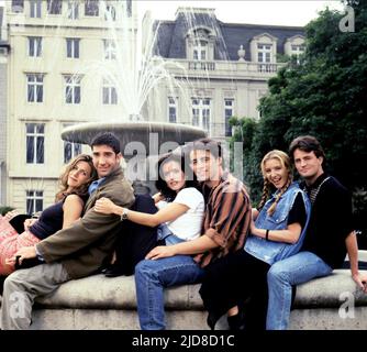 ANISTON,SCHWIMMER,COX,LEBLANC,KUDROW,PERRY, FRIENDS : SEASON 1, 1994 Stock Photo