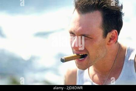 does christian slater smoke cigarettes Christian slater churchill hi-res stock photography and images
