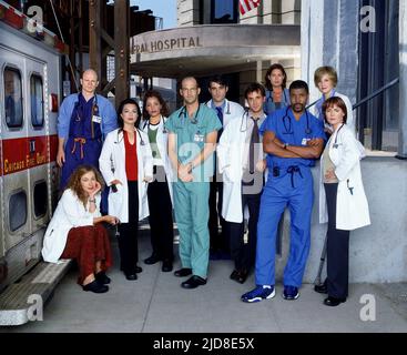 KINGSTON,MCCRANE,MING-NA,MICHELLE,EDWARDS,VISNJIC,WYLE,TIERNEY,SALLE,STRINGFIELD,INNES, ER : SEASON 8, 2001, Stock Photo