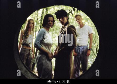 KNIGHTLEY,BIRCH,HARRINGTON,FOX, THE HOLE, 2001, Stock Photo