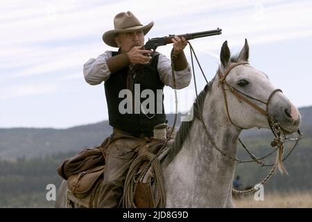 ROBERT DUVALL, BROKEN TRAIL, 2006, Stock Photo