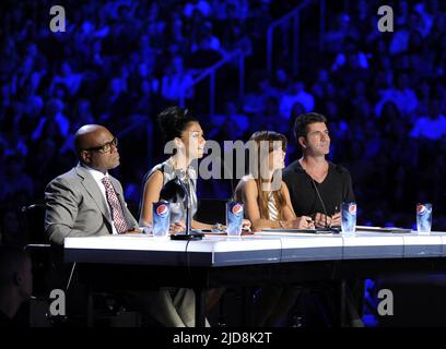 REID,SCHERZINGER,ABDUL,COWELL, THE X FACTOR USA, 2011, Stock Photo