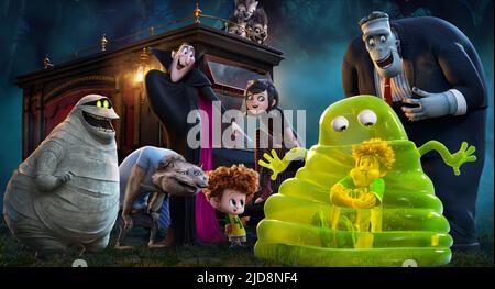 MUMMY,WAYNE,DRACULA,DENNIS,MAVIS,BLOBBY,JONATHAN,FRANK, HOTEL TRANSYLVANIA 2, 2015, Stock Photo