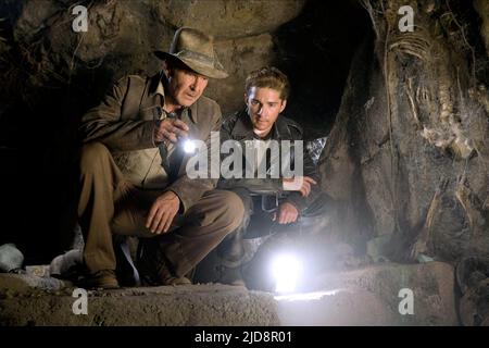 FORD,LABEOUF, INDIANA JONES AND THE KINGDOM OF THE CRYSTAL SKULL, 2008, Stock Photo