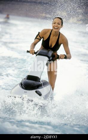 ANGELINA JOLIE, LARA CROFT TOMB RAIDER: THE CRADLE OF LIFE, 2003, Stock Photo