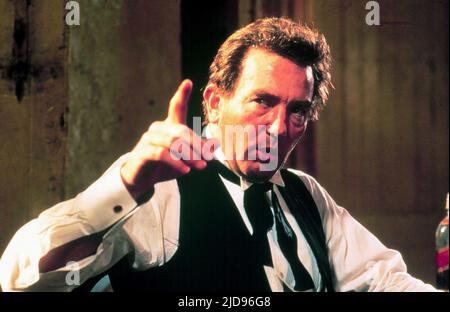 ALBERT FINNEY, UNDER THE VOLCANO, 1984, Stock Photo