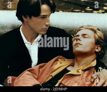 MY OWN PRIVATE IDAHO (1991) KEANU REEVES, RIVER PHOENIX MYPI 048 Stock ...
