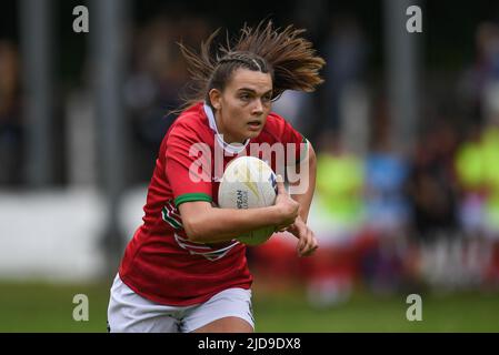 Crosskeys, UK. 19th June, 2022. Bryonie King of Wales RL, in action during the game in Crosskeys, United Kingdom on 6/19/2022. (Photo by Mike Jones/News Images/Sipa USA) Credit: Sipa USA/Alamy Live News Stock Photo