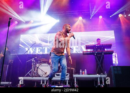 Wet Wet Wet at Fantasia Festival, Promenade Park, Maldon, Essex © Clarissa Debenham / Alamy Stock Photo