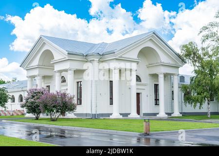 Russia, Moscow, June 16, 2022, Pavilion number 47 House of Crafts On VDNKH Stock Photo