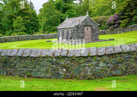 Gruline, Isle of Mull, Scotland – The Mausoleum of Major General MacQuarie and his family Stock Photo