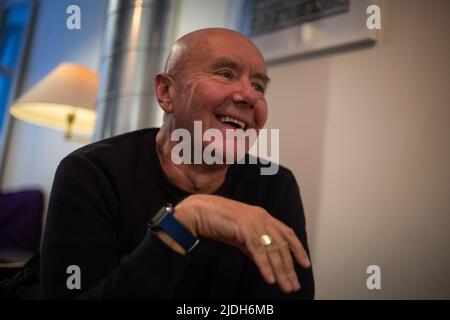 Irvine Welsh, author, in the Little White Pig pub, owned by his girlfriend, in Edinburgh, Scotland, 2 March 2022. Stock Photo