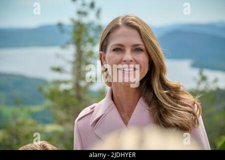 Skuleberget, Sweden, June 21, 2022. Prince Nicolas, Duke of Ångermanland, and his parents. Princess Madeleine of Sweden and Christopher O'Neill visit Skuleberget in north Sweden. Prince Nicolas will then inaugurate the discovery park and get a guided tour at 'Naturum Höga Kusten'. Picture: Princess Madeleine of Sweden . June 21, 2022. Photo by Stefan Lindblom/Stella Pictures/ABACAPRESS.COM Stock Photo